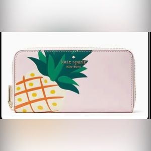 Kate Spade NWOT - Kate Spade Pineapple Large Continental Wallet